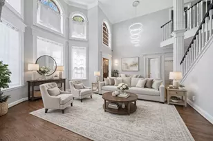 12018 McKinney Falls Ln, Sugar Land, TX 77498 - Photo 3