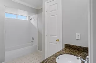 12018 McKinney Falls Ln, Sugar Land, TX 77498 - Photo 37