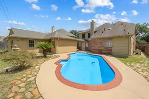 12018 McKinney Falls Ln, Sugar Land, TX 77498 - Photo 43