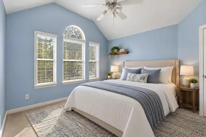 75 W Prairie Dawn Circle, The Woodlands, TX 77385 - Photo 15