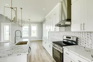 18821 Warrior Rd, Galveston, TX 77554 - Photo 19