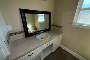 1211 Shorewood Dr, Seabrook, TX 77586 - Photo 9