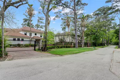 31 E Shady Lane, Houston, TX 77063 - Photo 5
