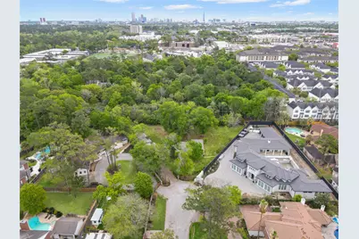 31 E Shady Lane, Houston, TX 77063 - Photo 9
