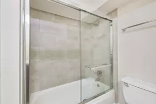 1300 Augusta Dr, Houston, TX 77057 - Photo 25