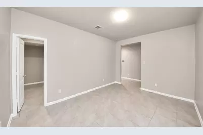 5646 Pleasant Falls Drive, Richmond, TX 77407 - Photo 11