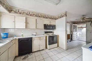 6502 Neff St, Houston, TX 77074 - Photo 5