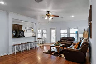 5942 Wildflower Rd, Sealy, TX 77474 - Photo 7