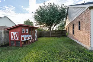5942 Wildflower Rd, Sealy, TX 77474 - Photo 29