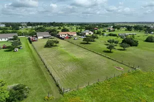 5942 Wildflower Rd, Sealy, TX 77474 - Photo 37