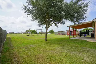 5942 Wildflower Rd, Sealy, TX 77474 - Photo 27