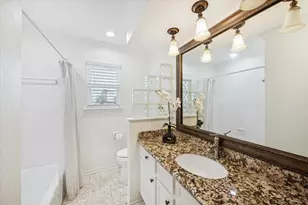 1526 Bay Meadows Dr, Galveston, TX 77554 - Photo 17