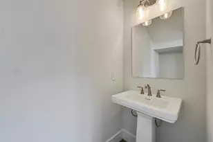 3516 Harvest Dance Dr, Houston, TX 77008 - Photo 15