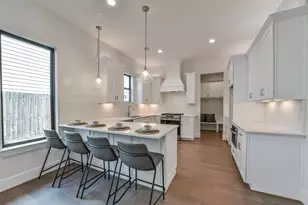 3516 Harvest Dance Dr, Houston, TX 77008 - Photo 7