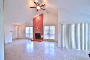 6855 Caddo Lake Ln, Houston, TX 77083 - Photo 23