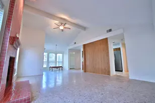 6855 Caddo Lake Ln, Houston, TX 77083 - Photo 7