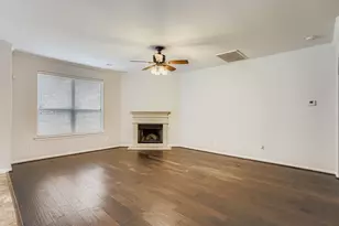 166 Hawkhurst Circle, Magnolia, TX 77354 - Photo 7