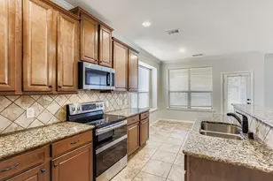 166 Hawkhurst Circle, Magnolia, TX 77354 - Photo 17