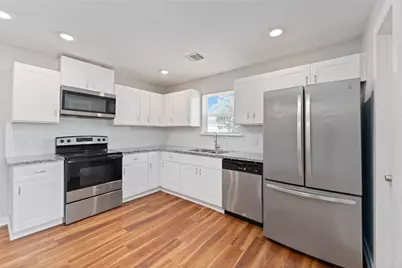 8617 Clarington Street, Houston, TX 77016 - Photo 9