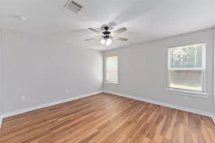 8617 Clarington St, Houston, TX 77016 - Photo 13