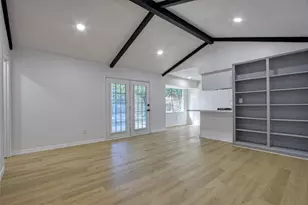 9703 Guest St, Houston, TX 77078 - Photo 9