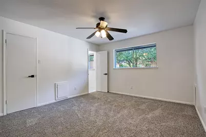 9703 Guest Street, Houston, TX 77078 - Photo 13