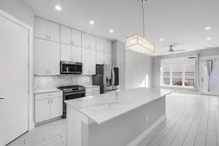 6106 Clarkson Ln, Houston, TX 77055 - Photo 13