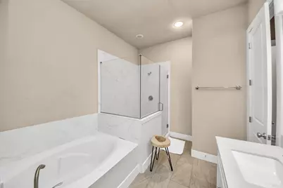 5922 Val Verde Street, Houston, TX 77057 - Photo 37