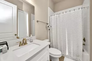 5922 Val Verde St, Houston, TX 77057 - Photo 39