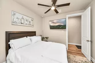 5922 Val Verde St, Houston, TX 77057 - Photo 21