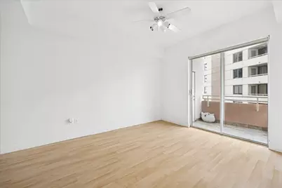 3505 Sage Road #1106, Houston, TX 77056 - Photo 9