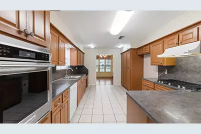 17623 Kings Court, Cypress, TX 77429 - Photo 19