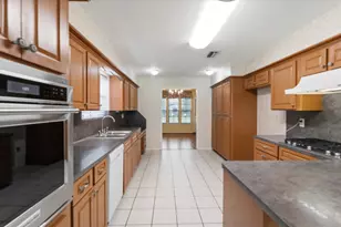 17623 Kings Ct, Cypress, TX 77429 - Photo 19