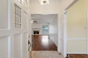 17623 Kings Ct, Cypress, TX 77429 - Photo 7