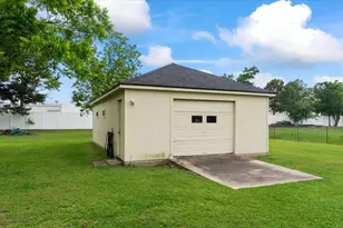 17623 Kings Ct, Cypress, TX 77429 - Photo 43
