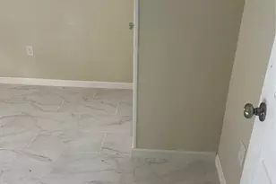 8703 Berndale St, Houston, TX 77029 - Photo 11