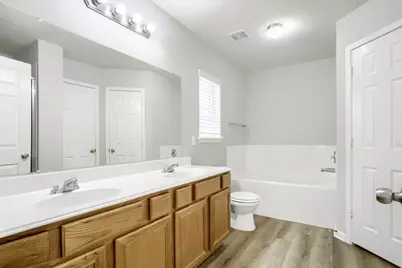 20006 Sterling Falls Drive, Katy, TX 77449 - Photo 13