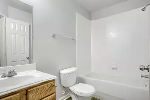 20006 Sterling Falls Dr, Katy, TX 77449 - Photo 19