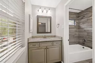 6 Villa Canyon Pl, The Woodlands, TX 77382 - Photo 33