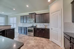 22418 Mary Rogers Trl, Richmond, TX 77469 - Photo 11