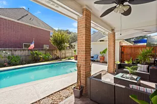 111 Casual Shore Ct, League City, TX 77573 - Photo 35