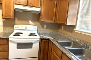 614 Live Oak Dr, Stafford, TX 77477 - Photo 3