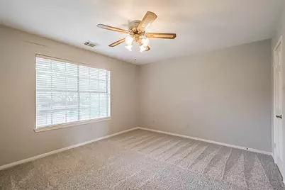 10218 Hedge Way Drive, Houston, TX 77065 - Photo 39