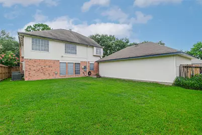 10218 Hedge Way Drive, Houston, TX 77065 - Photo 41