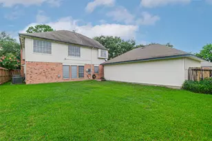10218 Hedge Way Dr, Houston, TX 77065 - Photo 41