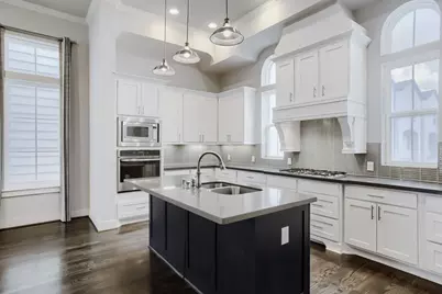 2723 Kennedy Street, Houston, TX 77003 - Photo 11