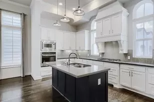 2723 Kennedy St, Houston, TX 77003 - Photo 11