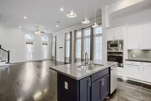 2723 Kennedy St, Houston, TX 77003 - Photo 9