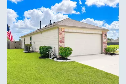 102 Bellewood Manor Drive, Magnolia, TX 77354 - Photo 1
