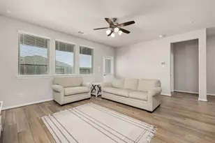 14314 Lunan Dr, Texas City, TX 77568 - Photo 9